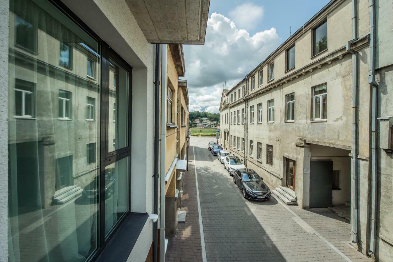 Brand New Studio In Old Town By Hostlovers Kaunas Bagian luar foto
